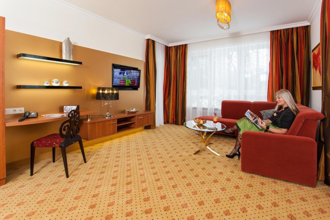 Thermalhotel Gass Bad Füssing エクステリア 写真